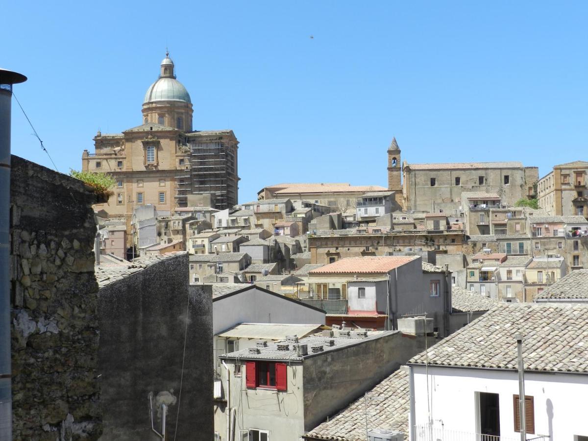 Antico Palazzo Affitti Brevi Bed and Breakfast Piazza Armerina Exterior foto