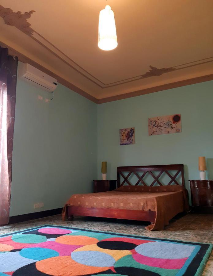 Antico Palazzo Affitti Brevi Bed and Breakfast Piazza Armerina Exterior foto