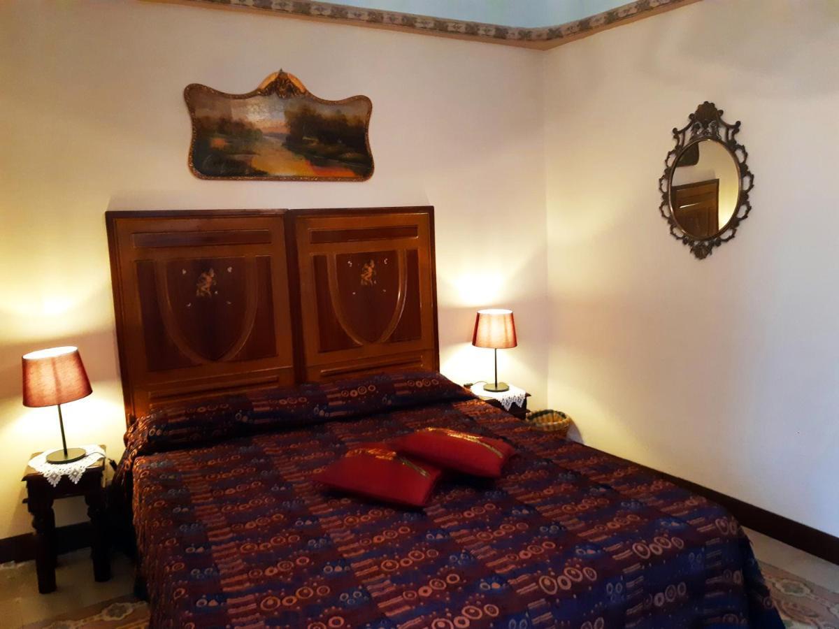 Antico Palazzo Affitti Brevi Bed and Breakfast Piazza Armerina Exterior foto